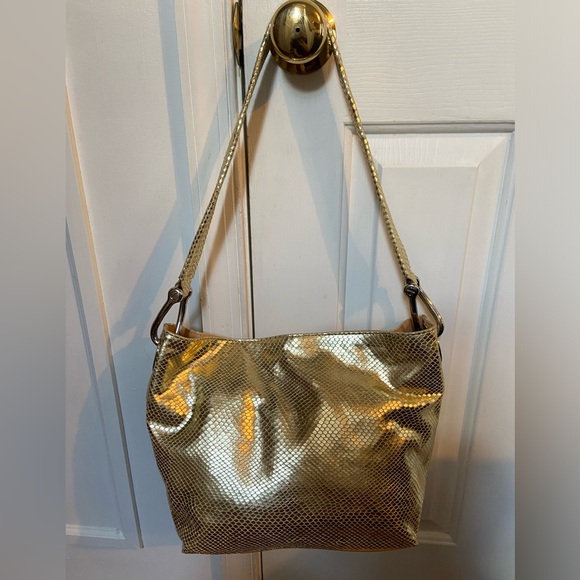 Adrienne Vittadini Shoulder Bag. Gold Color Faux Snake, Silver Tone Hardware - Picture 2 of 13